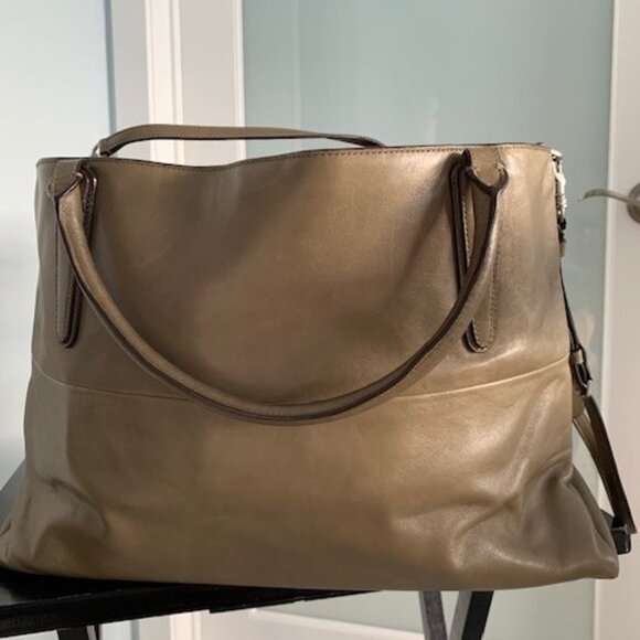 Coach Large Borough Bag - Picture 3 of 10